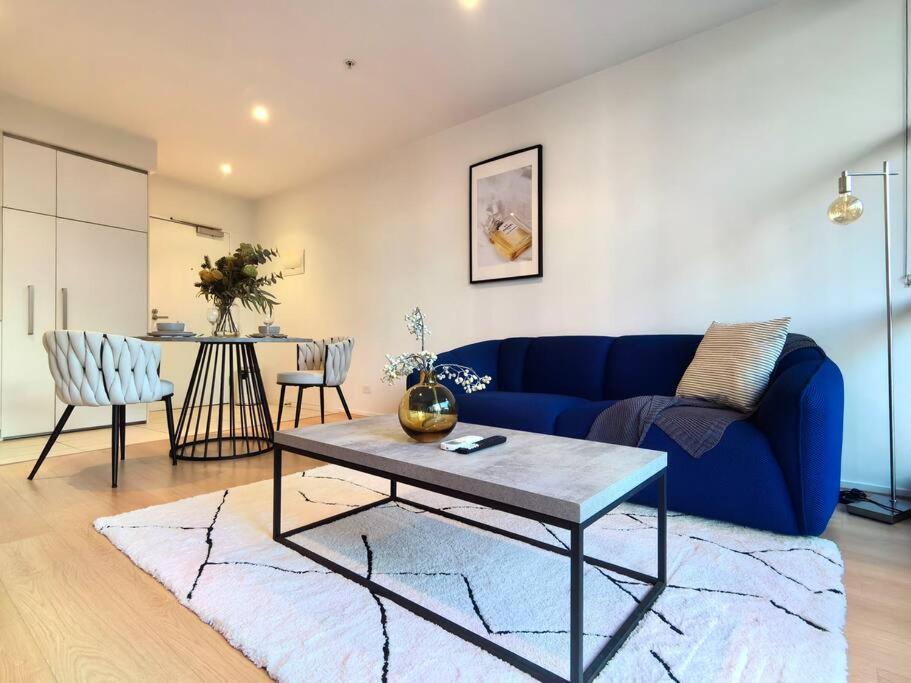 Appartamento Charming 1Br Southbank W Balcony & Free Parking#Ti22 Melbourne Esterno foto